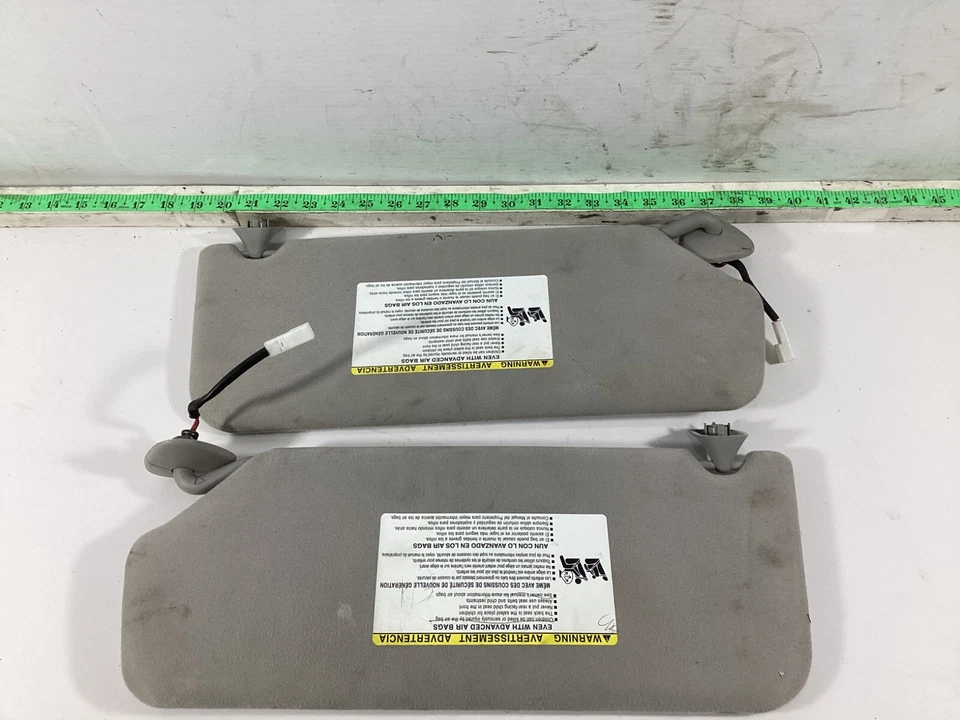 Parasol delantero derecho e izquierdo Toyota Sienna 2011-2014 (juego de 2) OEM. Foto 2 de 4