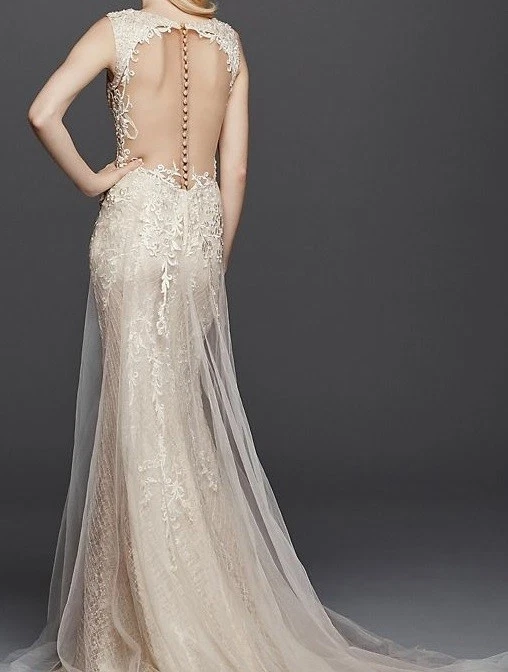 Customized Ivory Vintage Wedding Dress Galina Signature Size 0 with Tags - Image 2 of 4