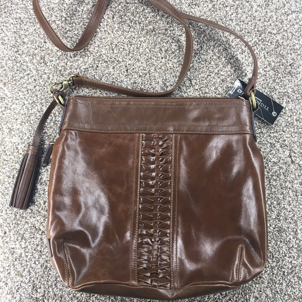Tignanello purse with side pockets hotsell