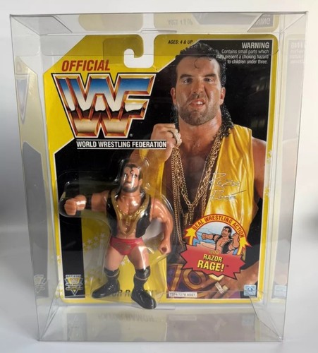 WWF WWE Hasbro Razor Ramon Yellow Series 7 MOC MOS...