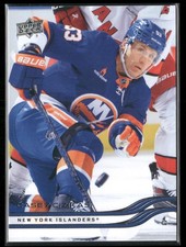 Casey Cizikas 2025-26 Upper Deck #107 New York Islanders