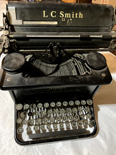 Vintage or Antique L C Smith & Corona Silent 12 Typewriter  thumbnail