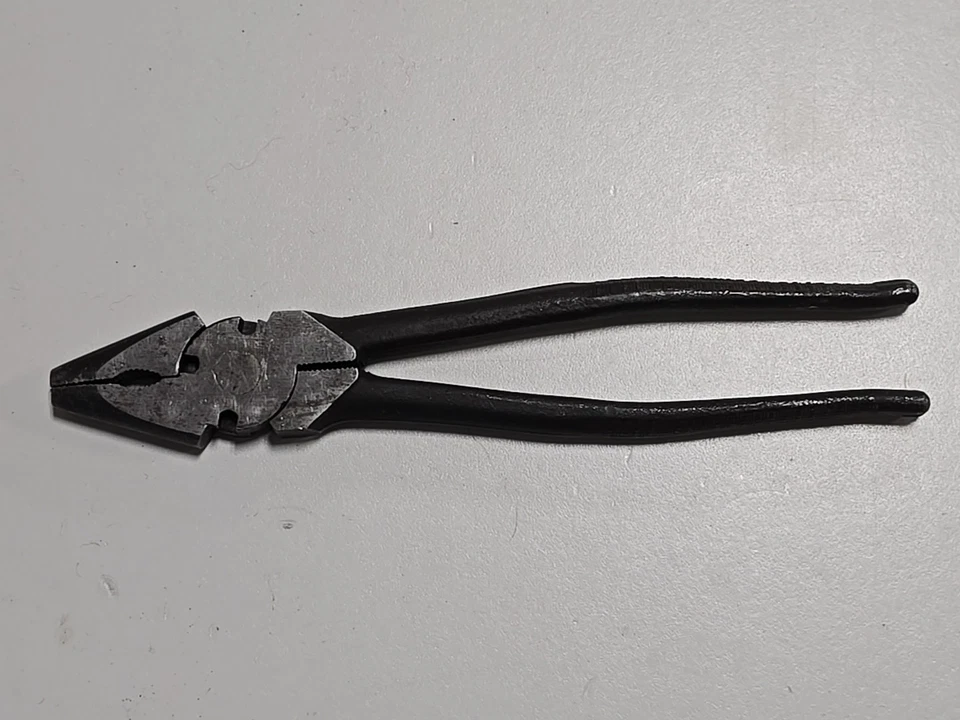 Malco FP2 10" Fencing Pliers - Image 3 of 4