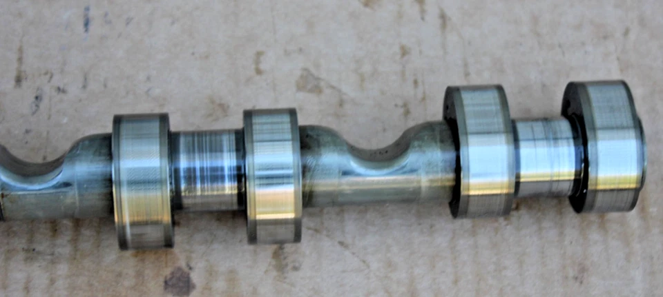 Árbol de levas de admisión izquierdo BMW N63 2012-2019 4,4 L (cilindro 5-8) Foto 2 de 4