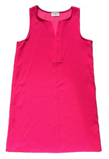 Everly Dress Hot Pink V-Neck Shift Size Medium Knee Length Textured Sleeveless