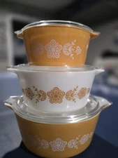 Set Of 3 Vintage Pyrex Butterfly Gold Casserole Dish  473 474 475 w/Lids MINT 