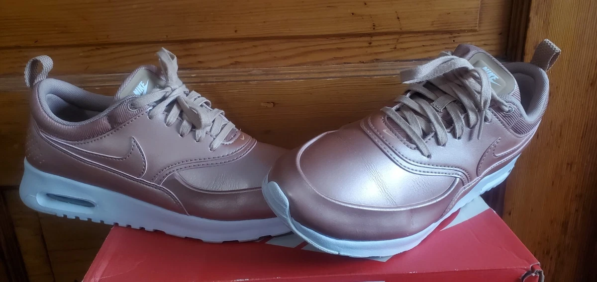 Womens nike air top max thea rose gold