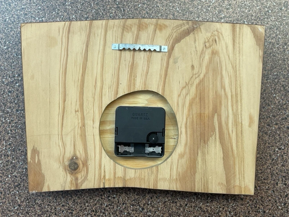 Griffey Jr Clock New, Mint With ROOKIE Cards Approx 10” X 8” Pretty Neat Item! - Image 2 of 2