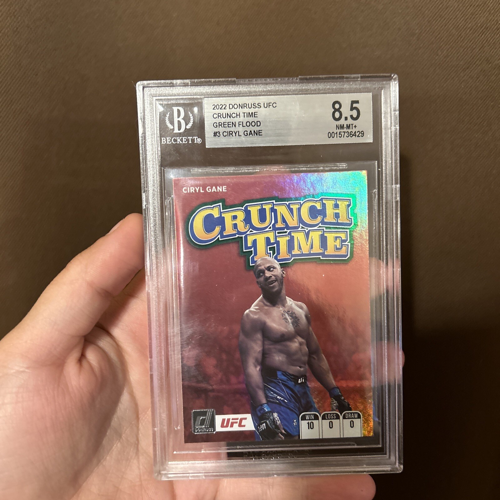 2022 Donruss UFC Crunch Time Green Flood #3 Ciryl Gane Graded 8.5 