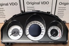 Mercedes Benz Tacho Kombiinstrument w204 C klasse  2049006213 VDO Neuteil