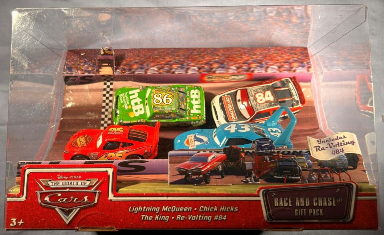 Rare Disney Pixar Cars Race & Chase Gift Pack w/ Lightning McQueen & Re-Volting