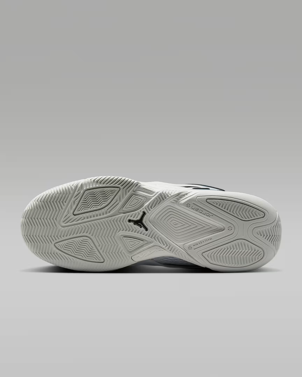 FZ2473-110 Nike Jordan Heir Series White Black (Women's) | eBay