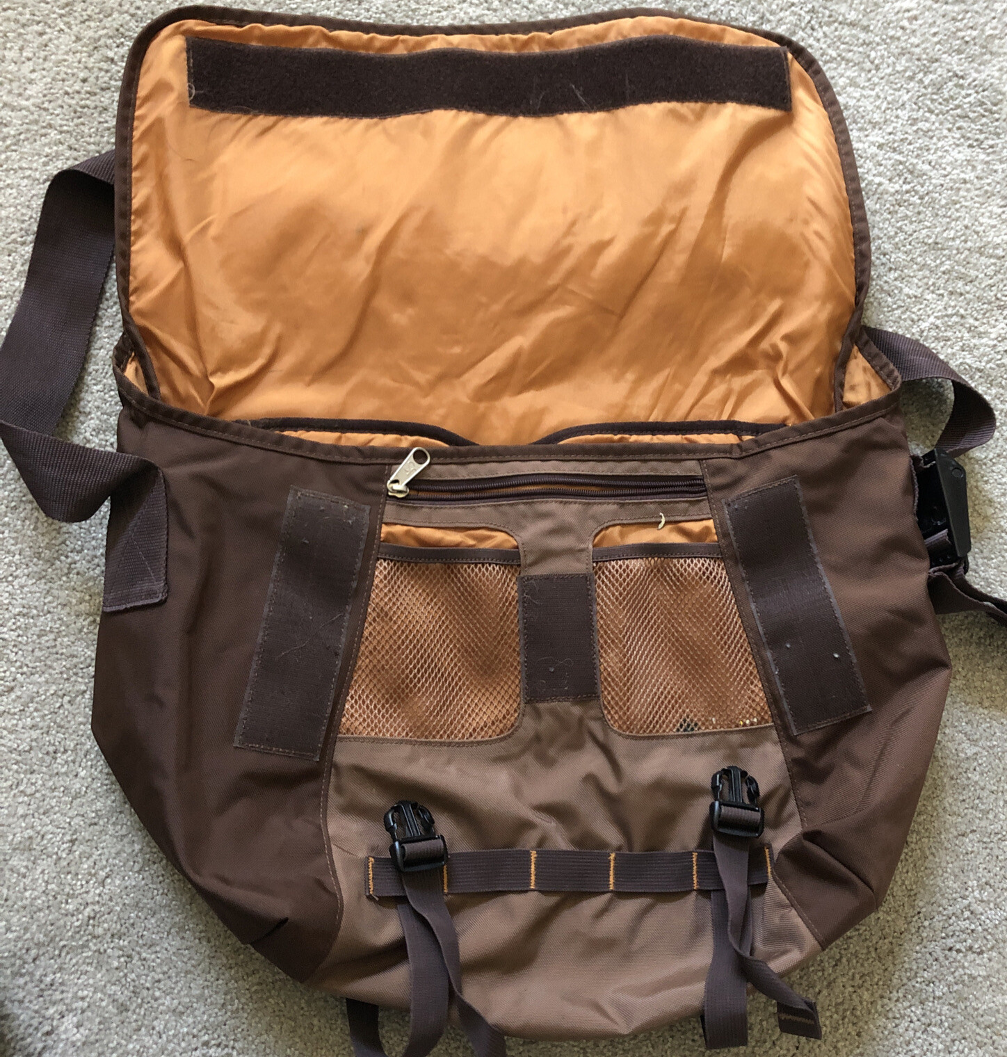 Jansport Crossbody Messenger Bag Travel Laptop Padded… Gem