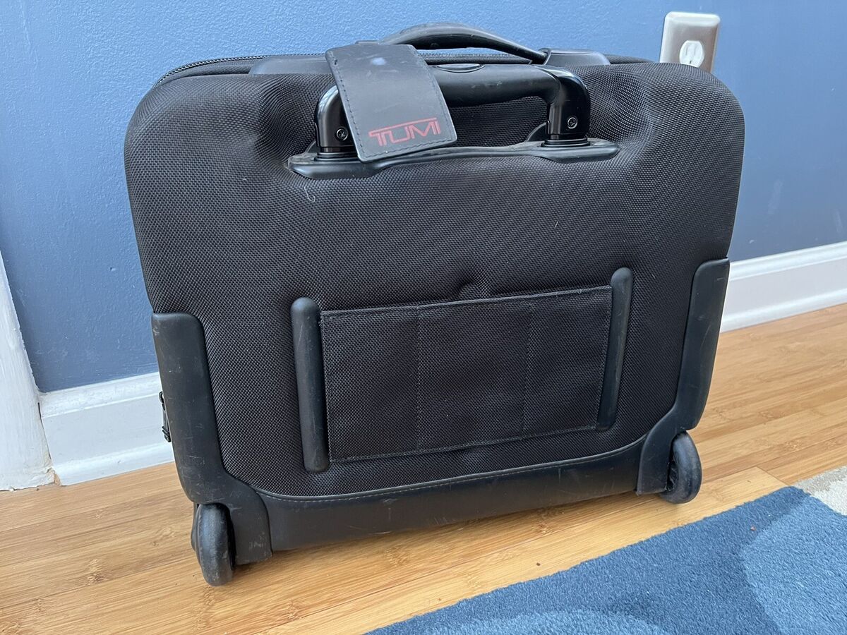 TUMI Alpha Expandable Carry-on Bag 26124DH EUC Rare | eBay TUMI Alpha Expandable Carry-on Bag 26124DH EUC Rare | eBay