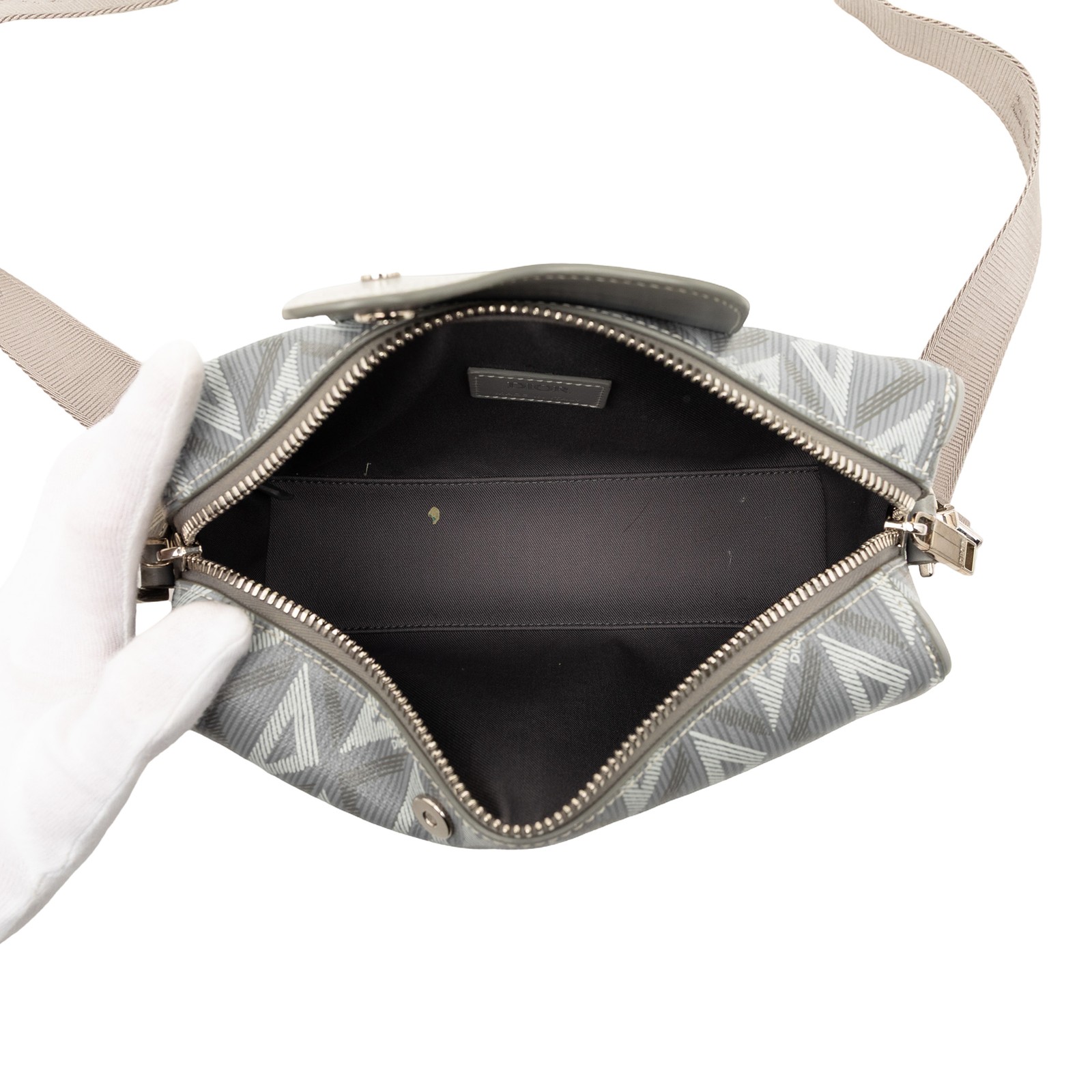 Dior CD Diamond Coated Canvas Lingot 22 Bag Pre-Loved Gray image 4
