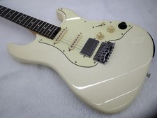 Mooer GTRS S800 Electric Guitar with Built-in Effects - Versatile Sound JP
