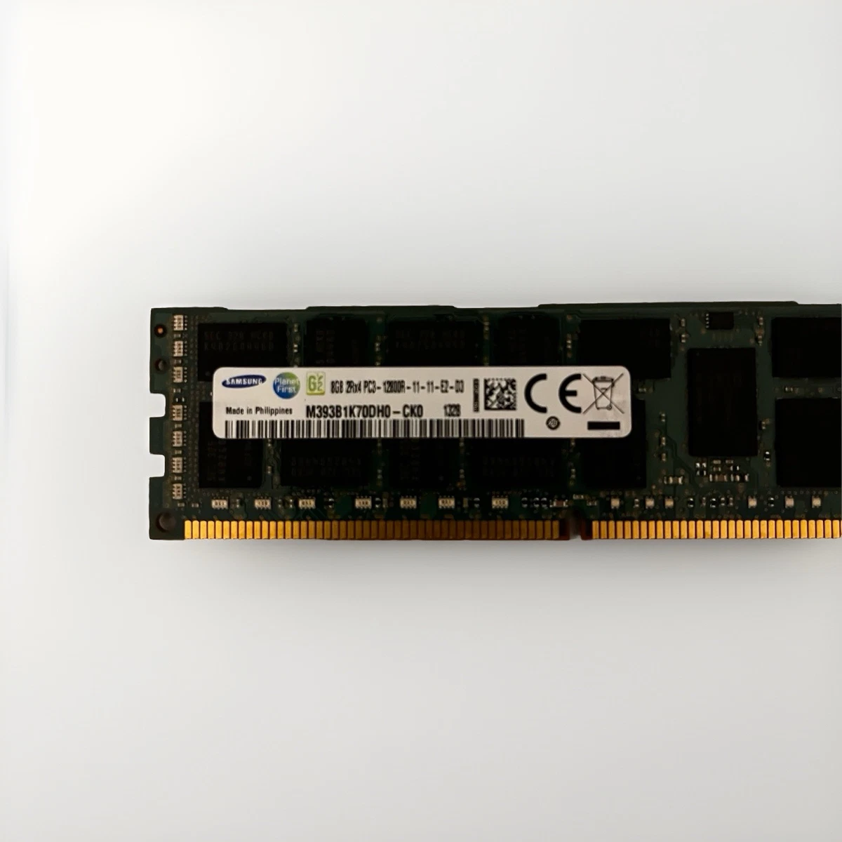 GLOBAL MEMORY 128Go (4 x 32Go) DDR4 2400MHz PC4-19200 288-PIN ECC ENREGISTRÉ DIMM (RDIMM) MÉMOIRE RAM KIT pour SERVEURS/WORKSTATIONS/Cartes Meres (8 Rank KIT CHIPKILL