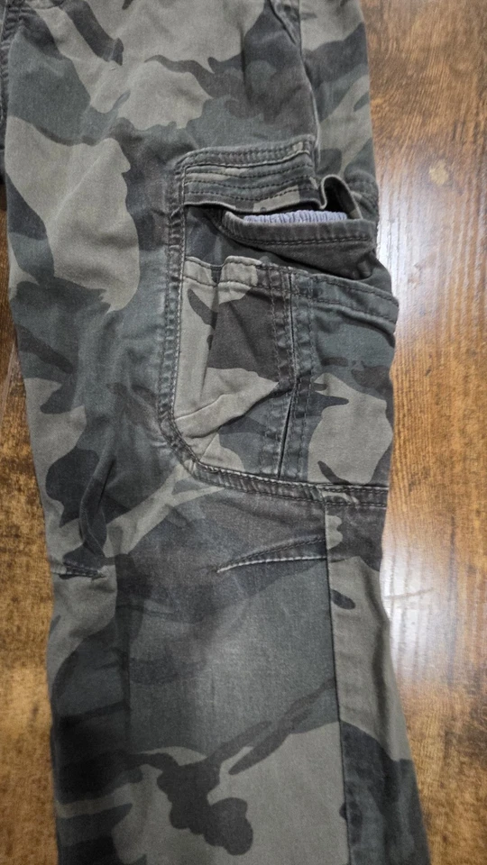Брюки для бега грузовые тонкие камуфляжные Wrangler для мальчиков размер 12 регулируемая талия - Изображение 4 из 4