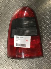 Rückleuchte links  Opel Vectra B Caravan (J96)  Heckleuchte links 272139