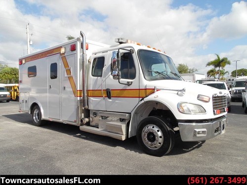 Freightliner M2 Ambulance Rescue Vehicle AEV Ambulance