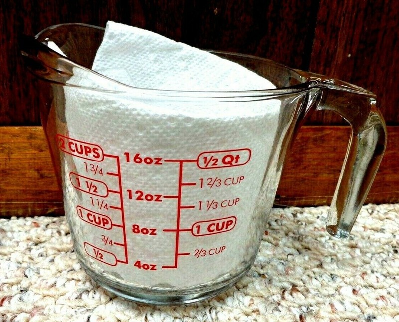  ANCHOR HOCKING Glass  2 Cup Measuring Cup #698-Microwave safe