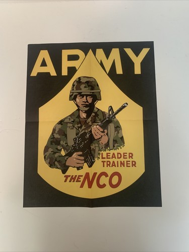 VINTAGE US ARMY LEADER TRAINER THE NCO POSTER. VINTAGE 1970’s US ARMY POSTER. - Picture 12 of 12