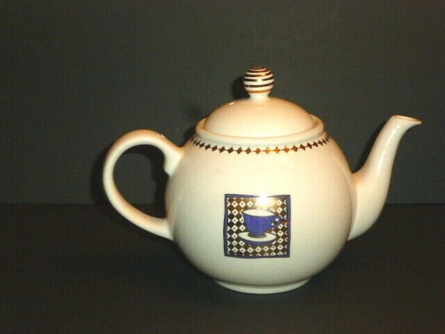 Bule branco vintage de madeira Arthur, motivo de copo azul cobalto acabamento dourado aparece não usado - Imagem 2 de 4