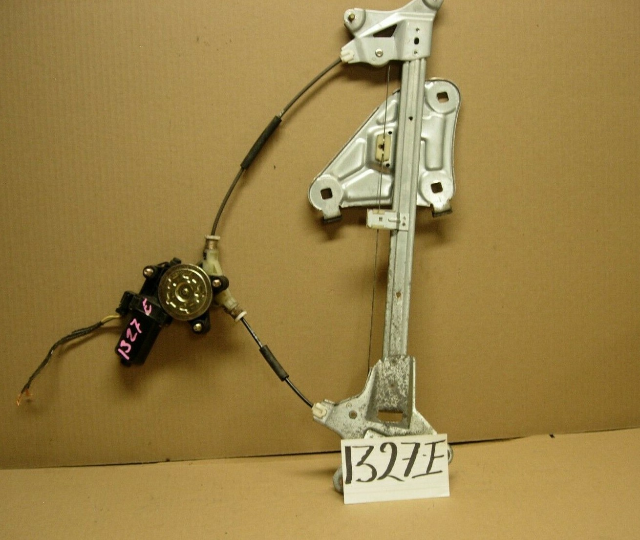 03 04 05 06 07 08 Tiburon FRONT PASSENGER Window Regulator W/ Motor #1327-E