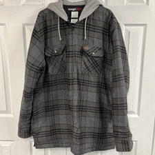 Wrangler Riggs Workwear Jacket Mens XLT Plaid Flannel Hood Quilt Lining Full Zip