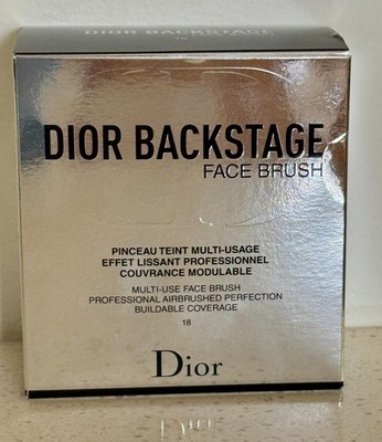 Christian Dior Backstage Multi-Use, Professional Face Brush #18