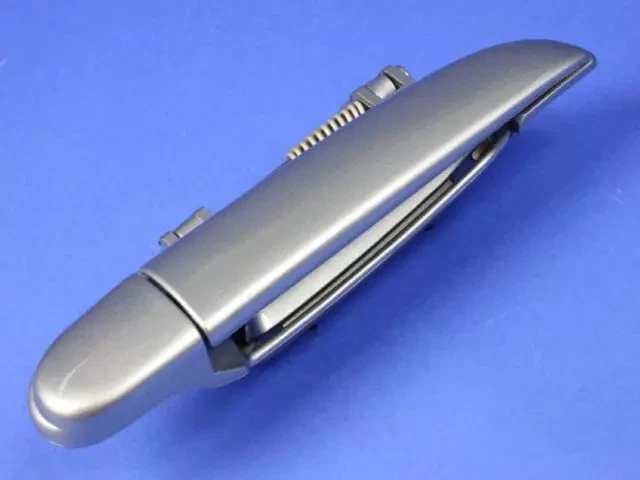 Manija exterior derecha puerta delantera Mopar original UC18AP4AB Foto 3 de 4