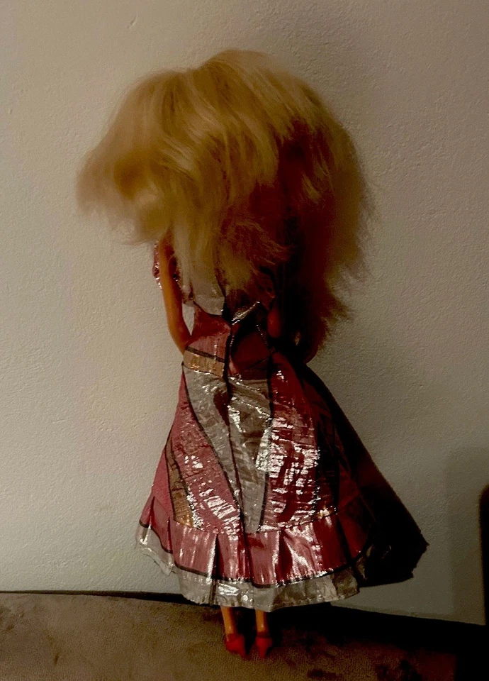 🩷 Western Fun Barbie 1989 - In Elegant Vintage 1970s Dress - Collectors - Image 3 of 4