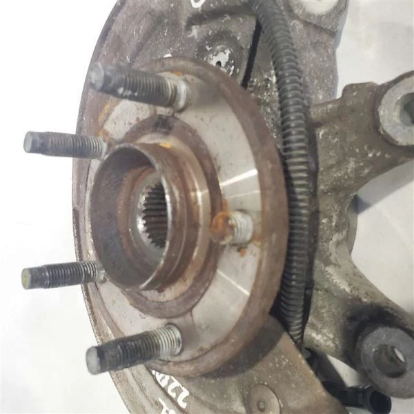 Tobillo trasero izquierdo OEM 2002 2003 2004 2005 Ford Thunderbird Foto 3 de 4