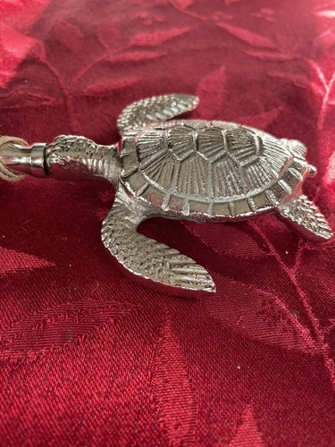 Magnifying Glass,10X Turtle Silver Toned Metal Handle and Real Glass - Picture 3 of 12