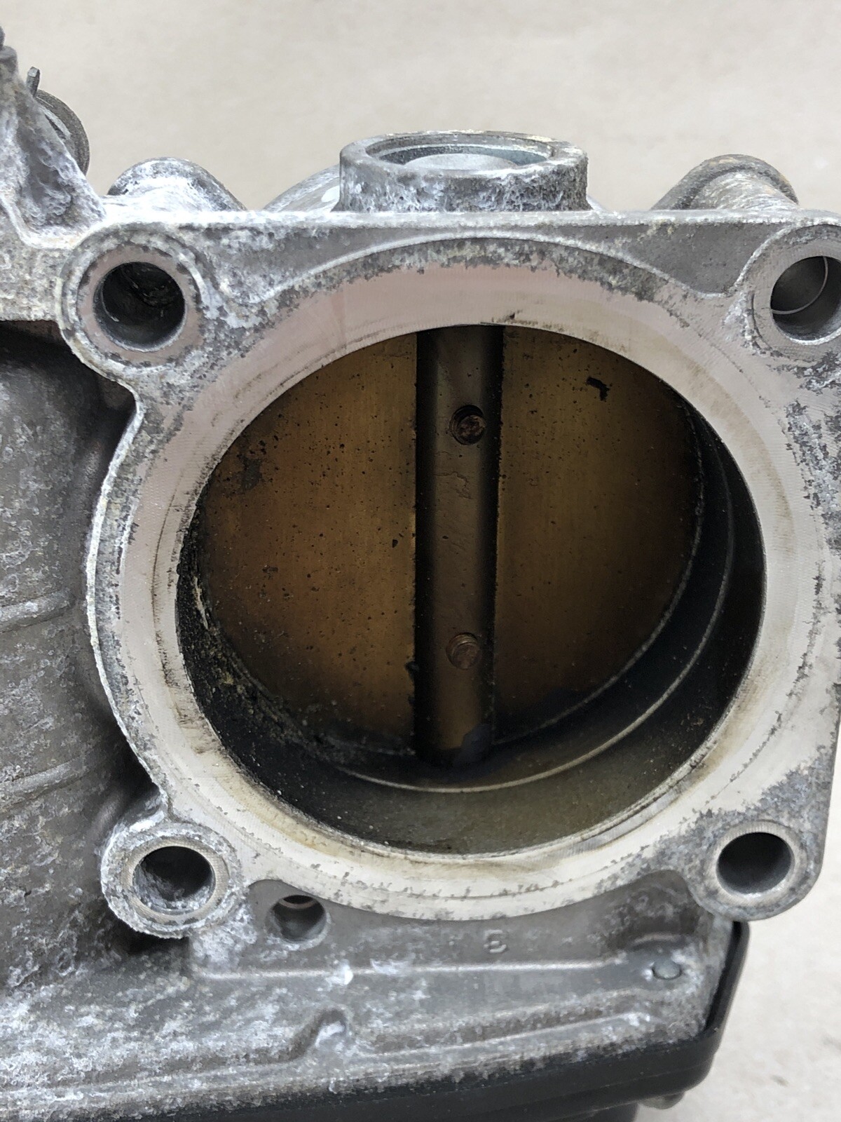 0813 Infiniti G37 3.7l Left Right Intake Throttle Body Set 042319 for sale online eBay