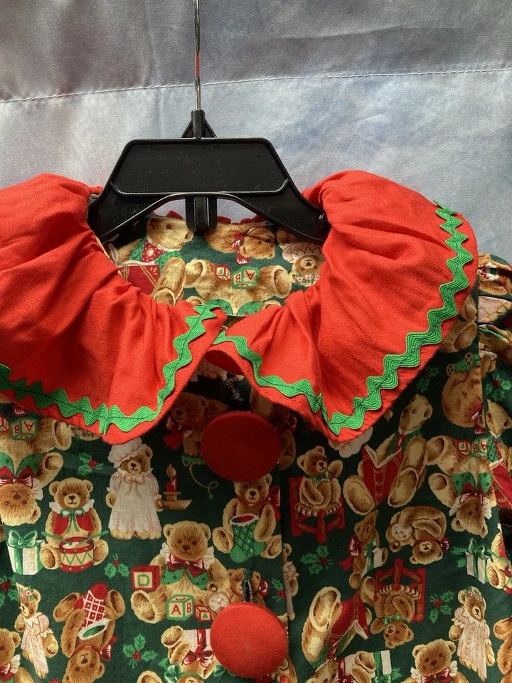 Vestido de Navidad vintage años 70 para niñas pequeñas hecho a mano cintura caída patrón navideño Foto 2 de 4