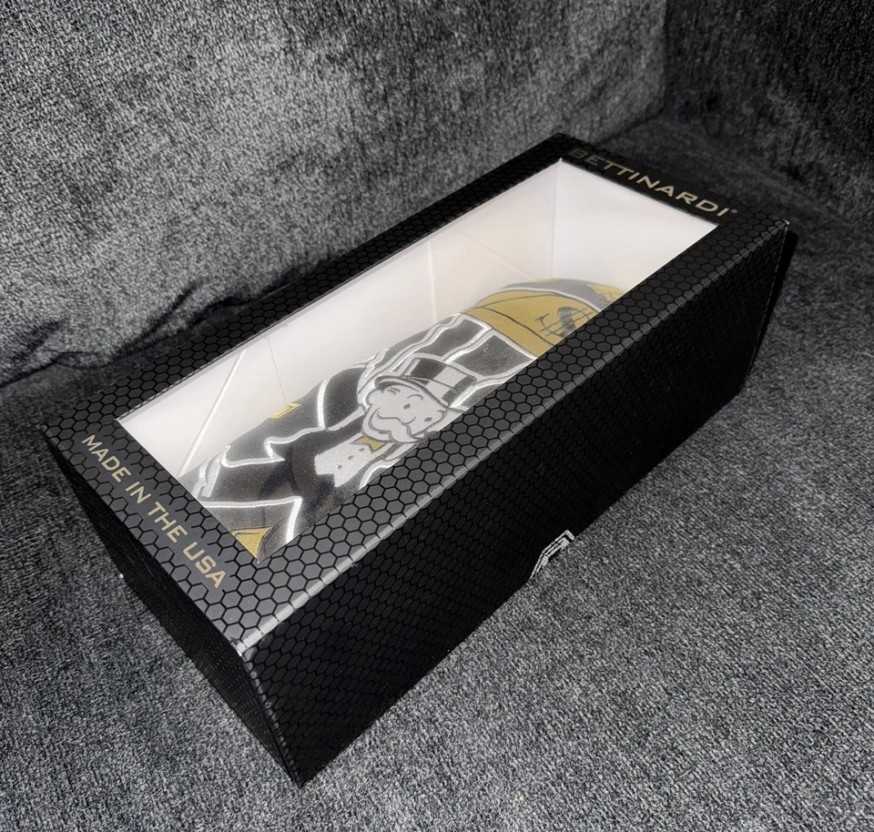 Bettinardi x MONOPOLY Golden Parachute Driver Headcover - Nuevo (Sellado en Caja) Foto 2 de 4