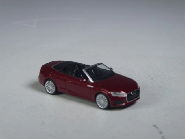 Herpa 034876-003 - Audi RS3 Sportback, Sepangblau Perleffekt Mit Silbernen Felgen | W. Schmidt GmbH