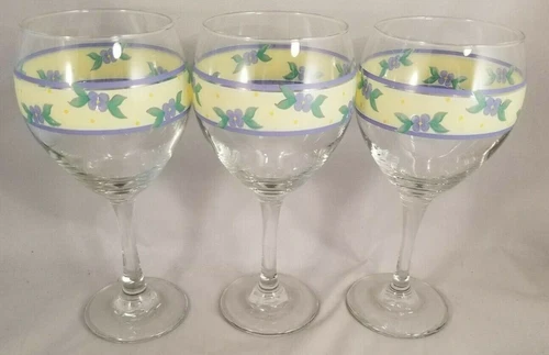 Set of 3 Pfaltzgraff Summer Breeze 16 oz. Wine Glasses/Goblets