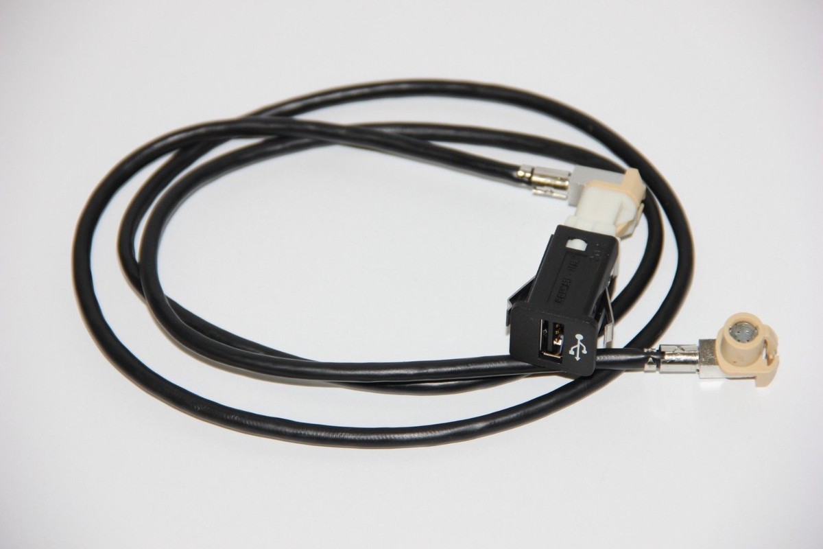 BMW CIC NBT glovebox USB CABLE with socket 150cm 61129196805  