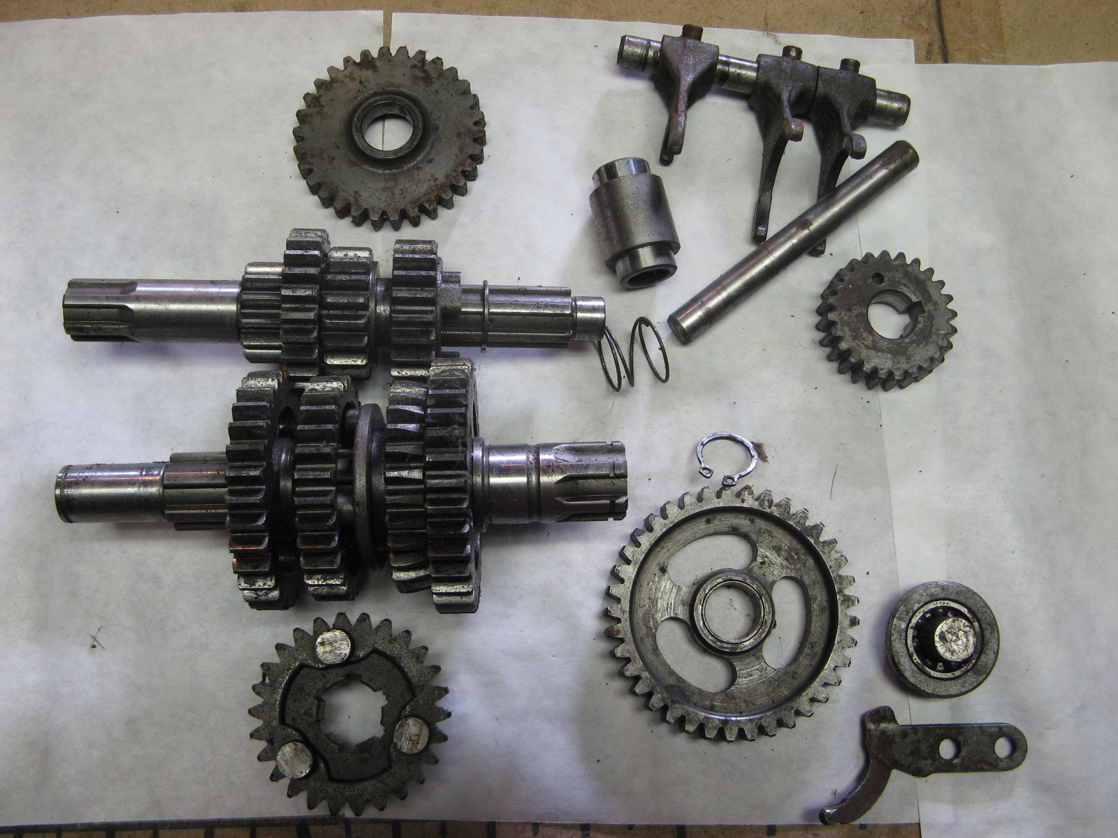 83 84 85 KAWASAKI KX80 KX 80 TRANSMISSION GEARS SHAFTS TRANS drum fork