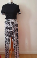 Girls crop top and leggings set SIZE-10