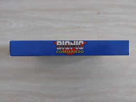 Caja y manual del Bionic Commando de NES