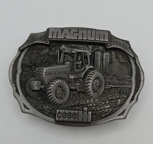 Case IH Magnum Series 7100 1987 Tractor Belt Buckle Silver/Black