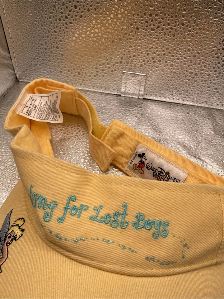 De colección Parques Disney Tinker Bell Visera Correa Trasera Bordada Hada Mujer Peter Pan Foto 2 de 3