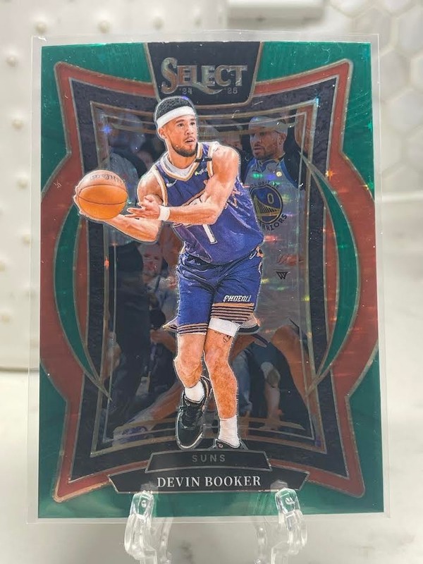 2024-25 Panini Select - Concourse Devin Booker #16 Green Stars Prizm