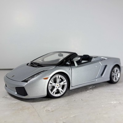 Maisto 1:18 Scale Diecast Toy Car Lamborghini Gallardo in Silver