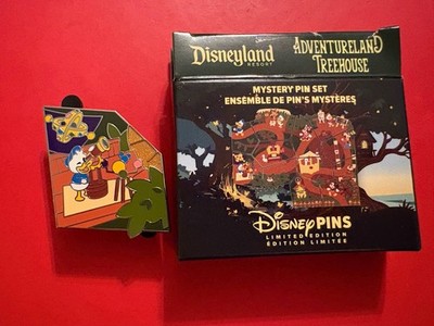 Disney Disneyland Adventureland Treehouse Puzzle Dewey Duck Nephew LE 550 Pin