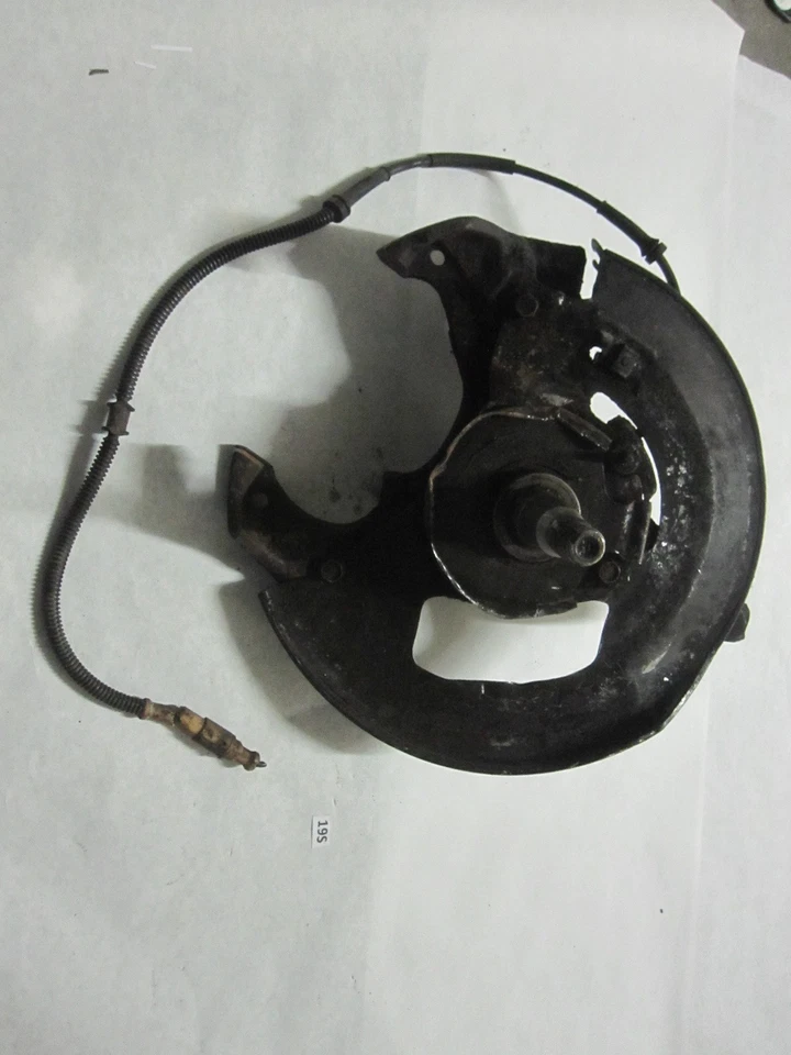 Husillo delantero derecho pasajero OEM 4x2 18060564 para camioneta Chevy S10 1994-2003 Foto 4 de 4