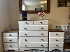 White  and Oak Bedroom Furniture Set Chest of 5 Drawers and 2 Bedside Cabinets